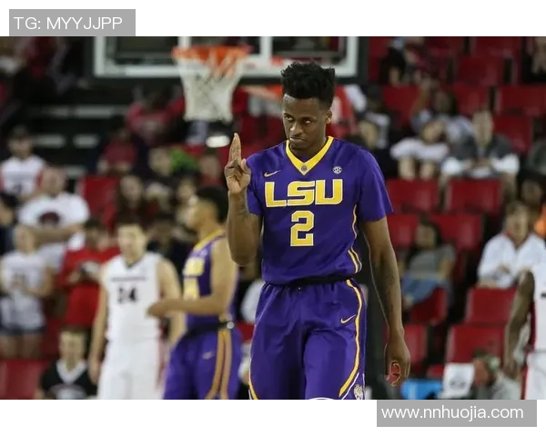 安东尼奥-布莱克尼连续火爆表现,多次成为北京队最佳球员 安东尼奥-布莱克尼连续火爆表现,多次成为北京队最佳球员