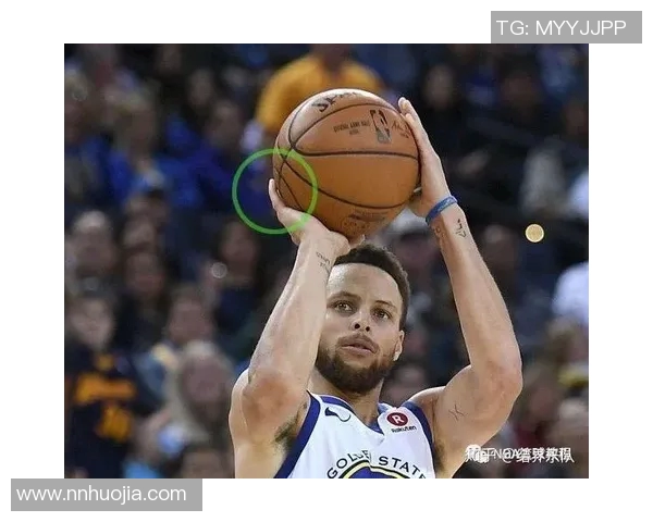 伯德投篮技巧解析:如何掌握这位传奇球员的投篮艺术与训练方法 伯德投篮技巧解析:如何掌握这位传奇球员的投篮艺术与训练方法