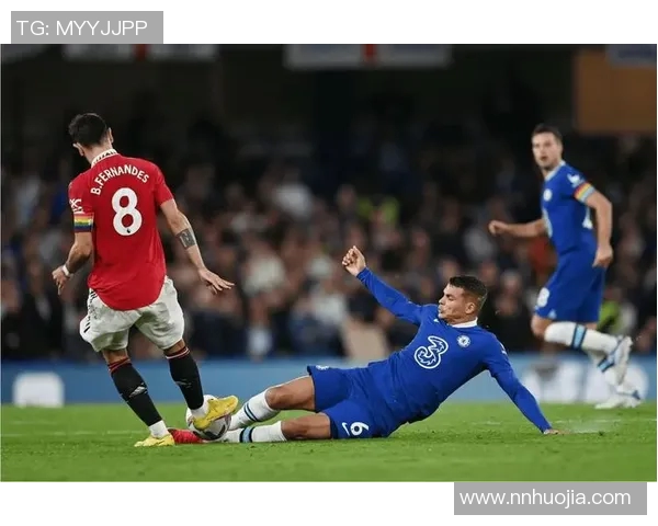 曼联主场战平切尔西，蓝军球员双黄领牌遭罚下