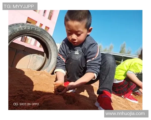 凯恩的传奇之路：从天才少年到足球巨星的成长历程与成就分析