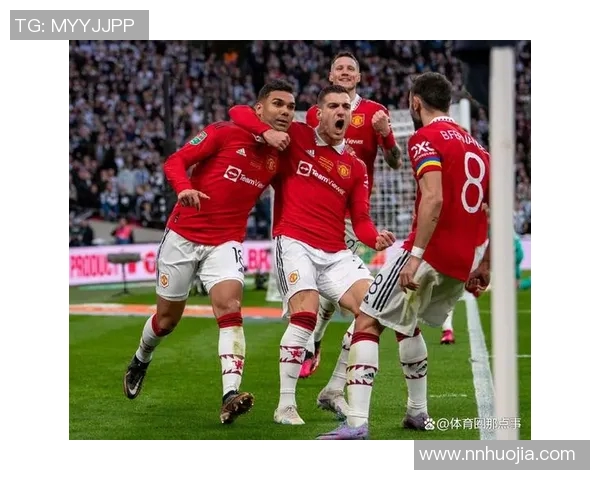 10月24日曼联对阵强敌期待精彩对决与球迷共庆胜利时刻